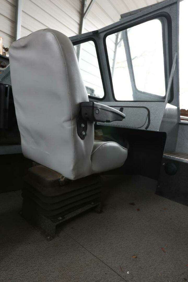 1998 Jetcraft 23 - Image 36