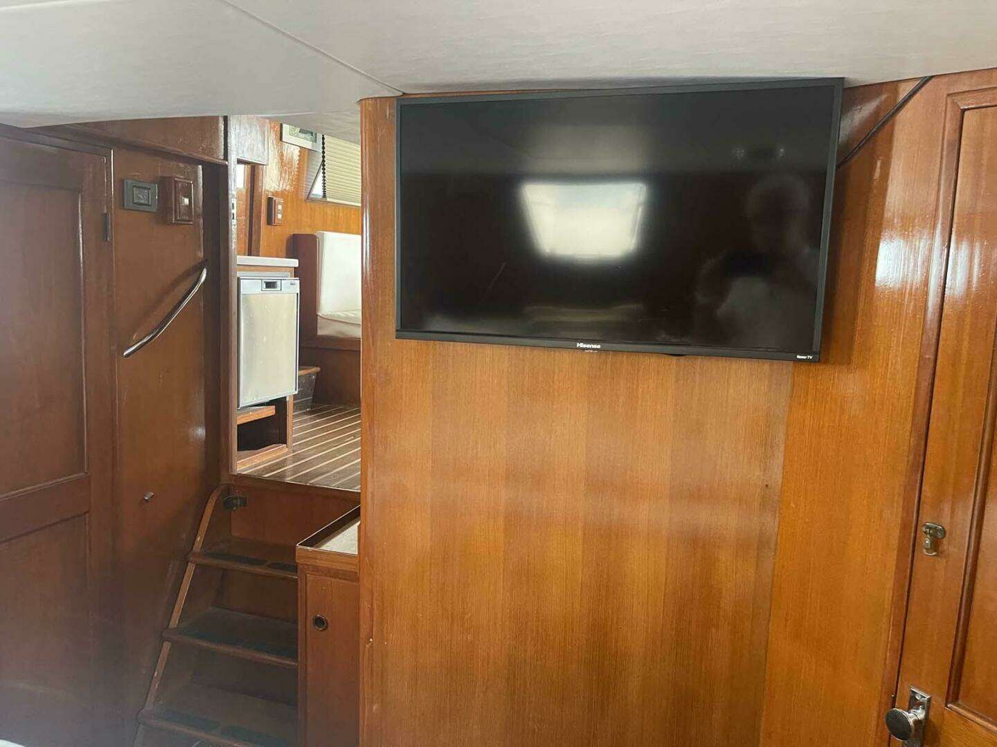 1985 DeFever 40 Offshore Cruiser - Image 27