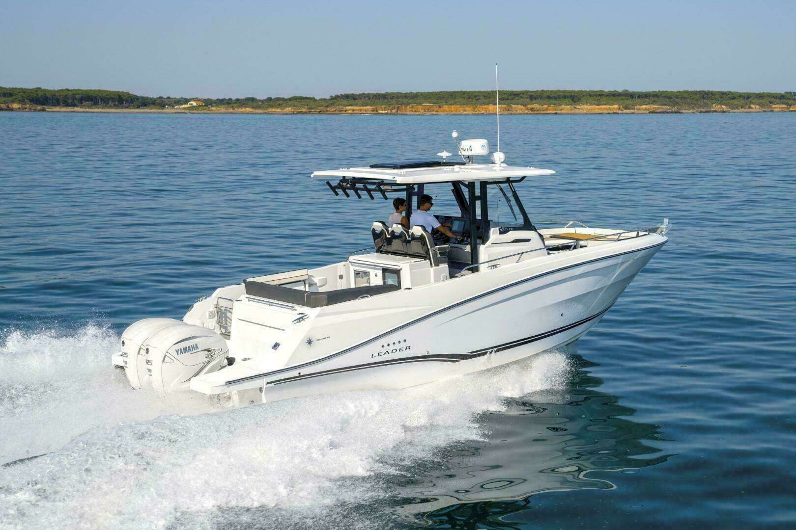 2024 Jeanneau Leader 10.5 CC - Image 2
