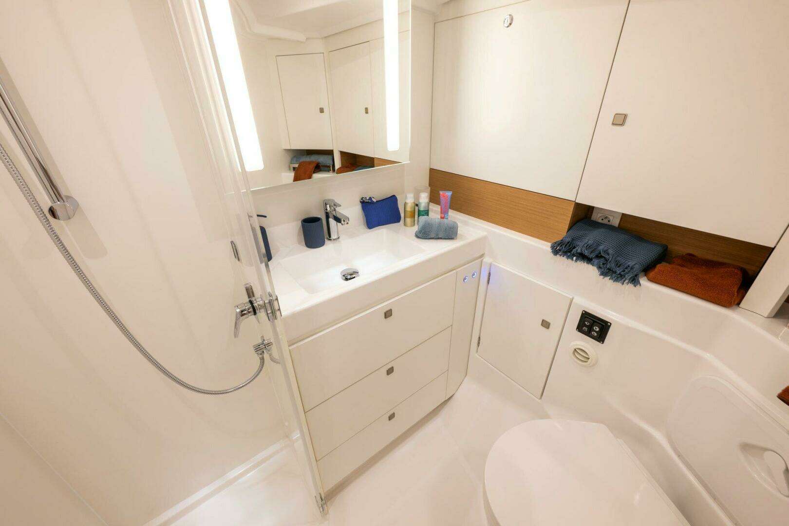 2026 Jeanneau Sun Odyssey 455 - Image 8