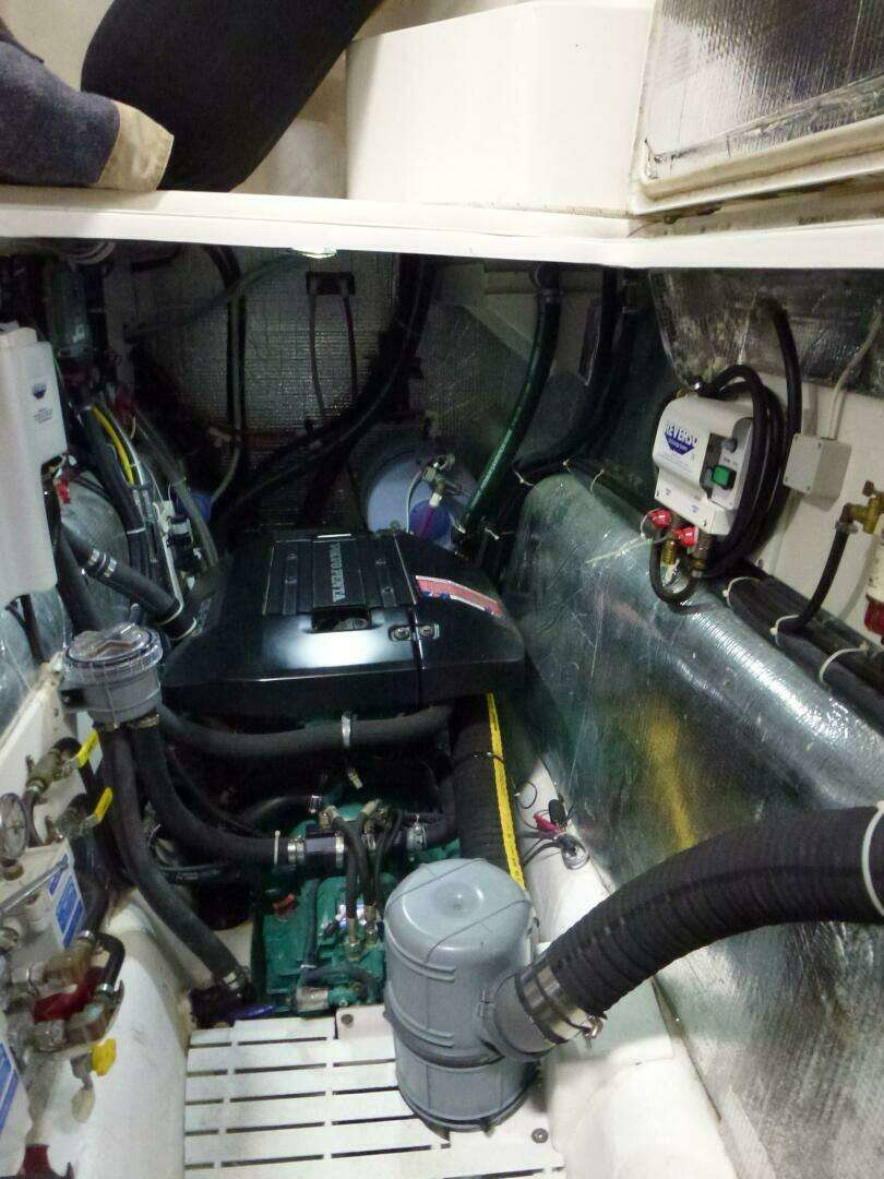 2009 Maine Cat P-47 - Image 37