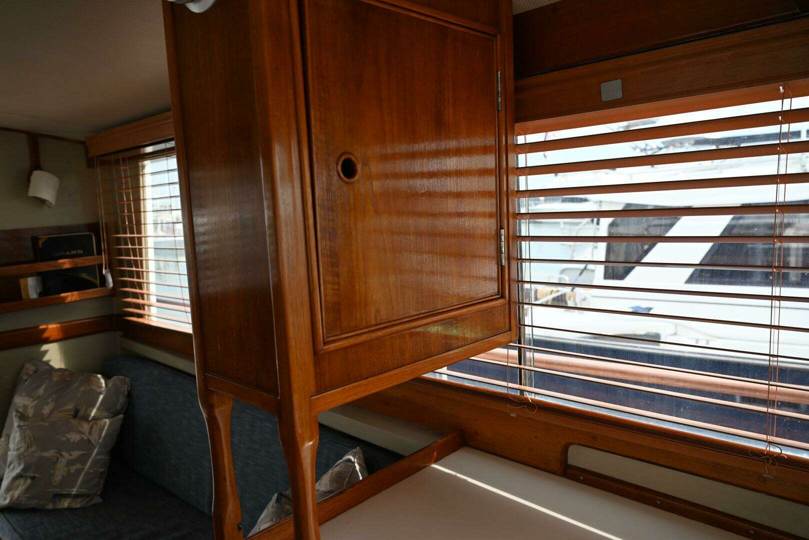 1970 Grand Banks Flybridge Trawler - Image 12