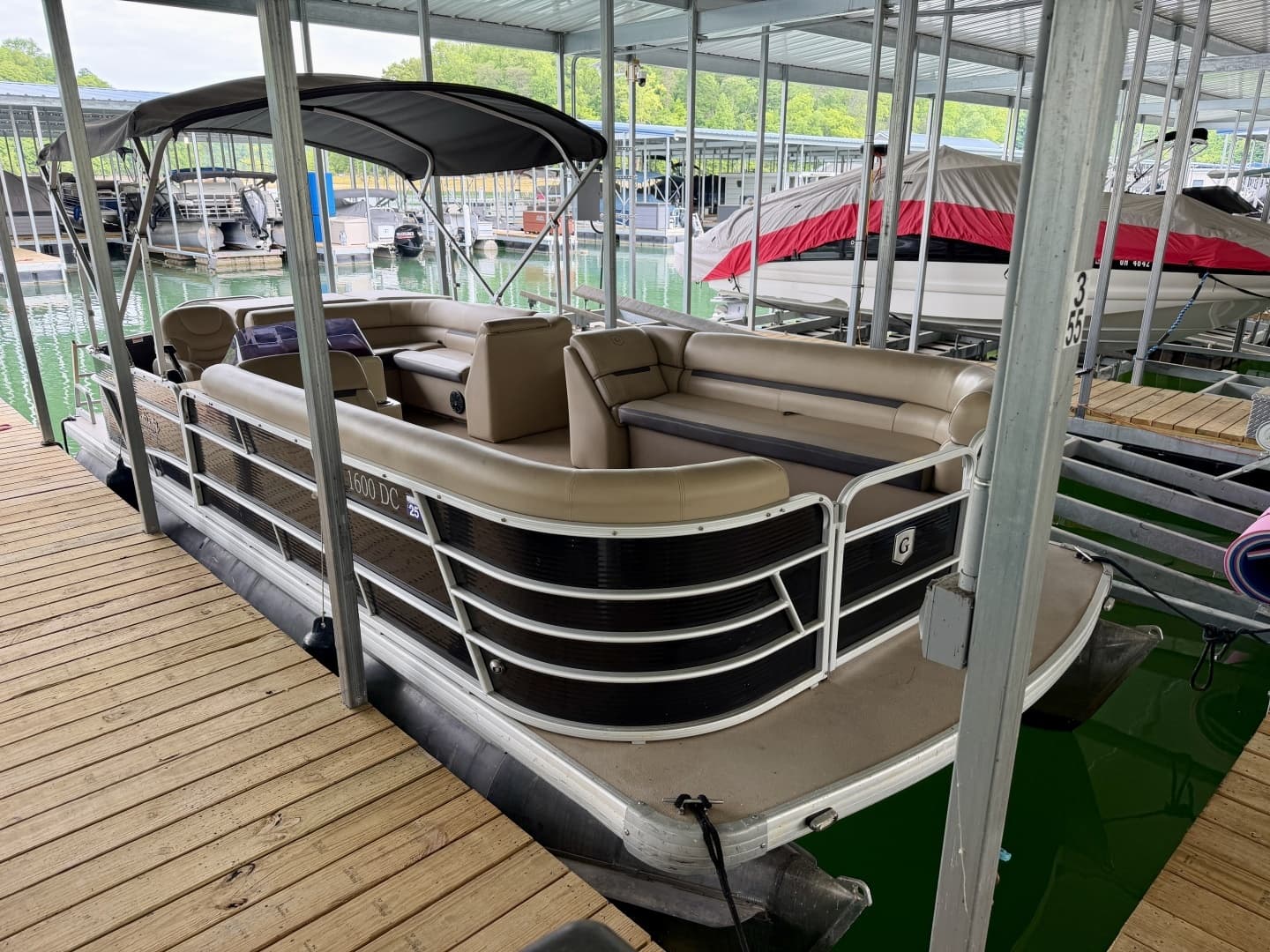 2019 Sweetwater 2386 Cruise Pontoon - Image 13