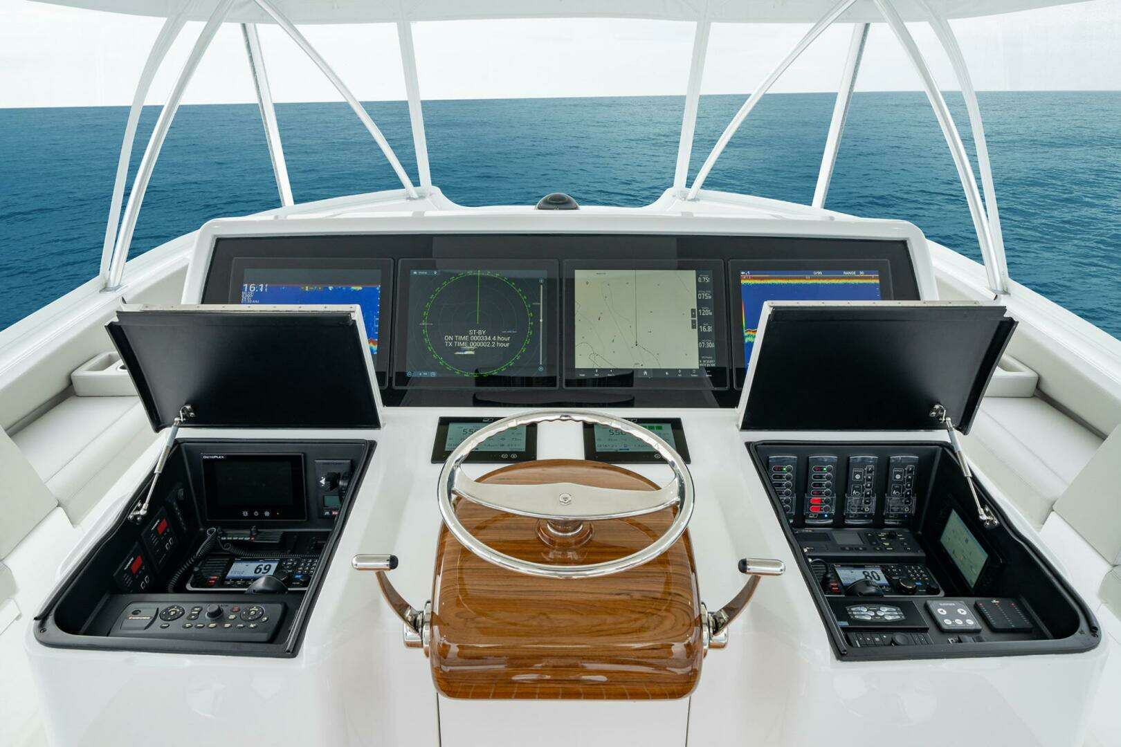 2026 Viking 82 Convertible - Image 11
