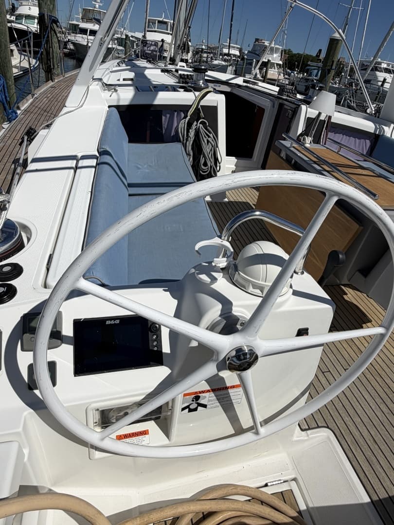 2016 Beneteau 48 - Image 17