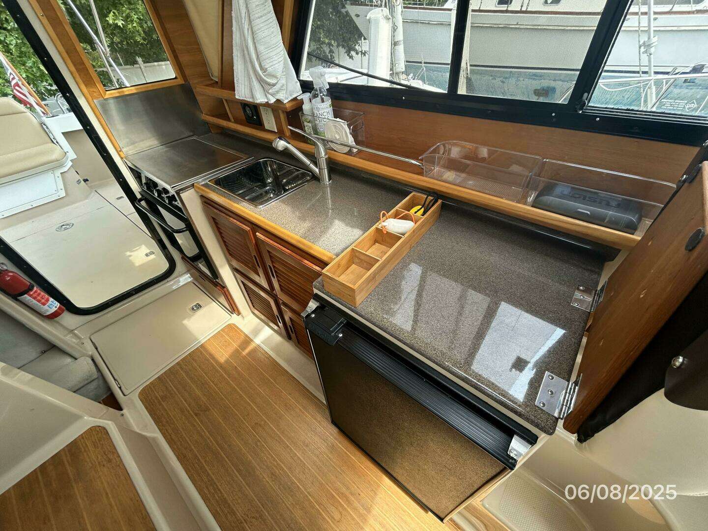 2012 Cutwater C28 - Image 31
