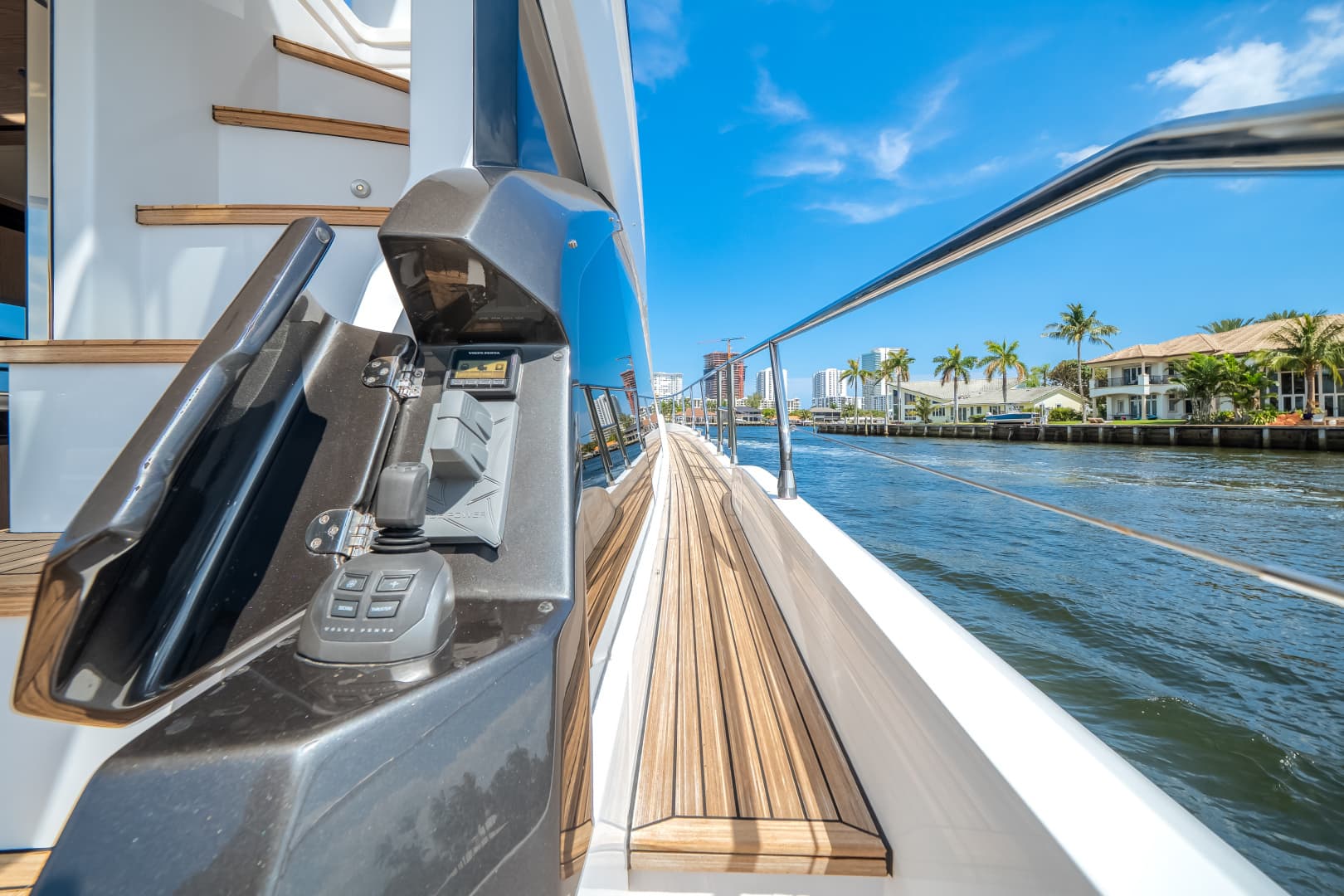 2026 Azimut Fly 53 - Image 21