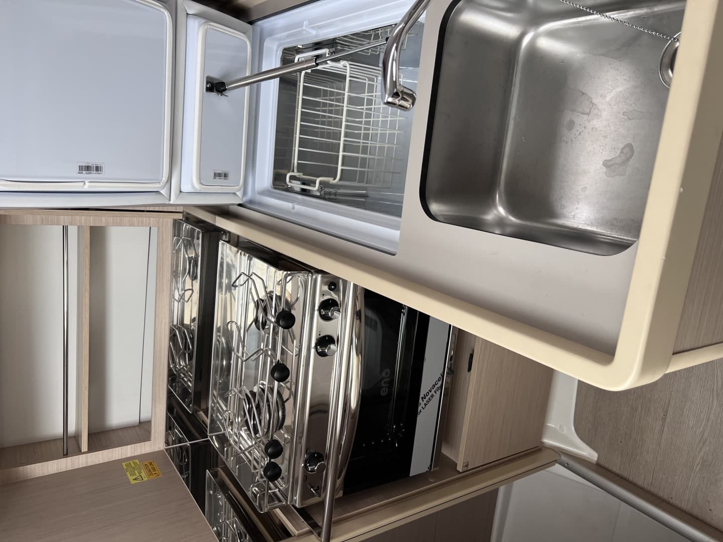 2024 Beneteau 30.1 - Image 4
