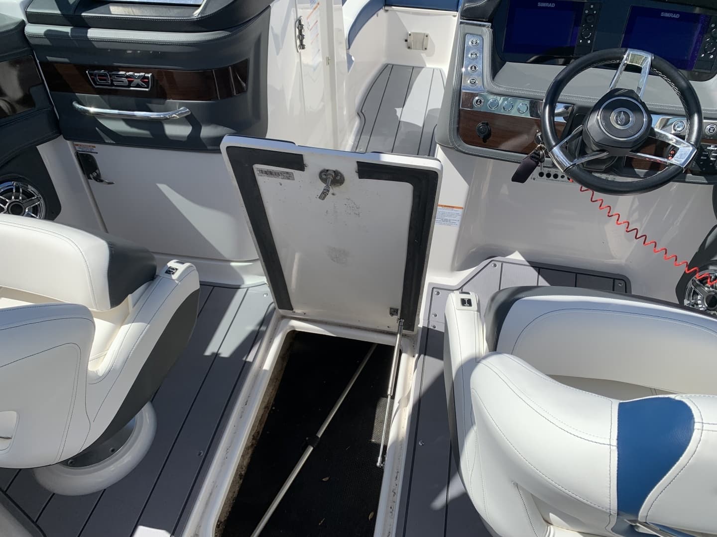 2023 Chaparral 270 OSX - Image 17