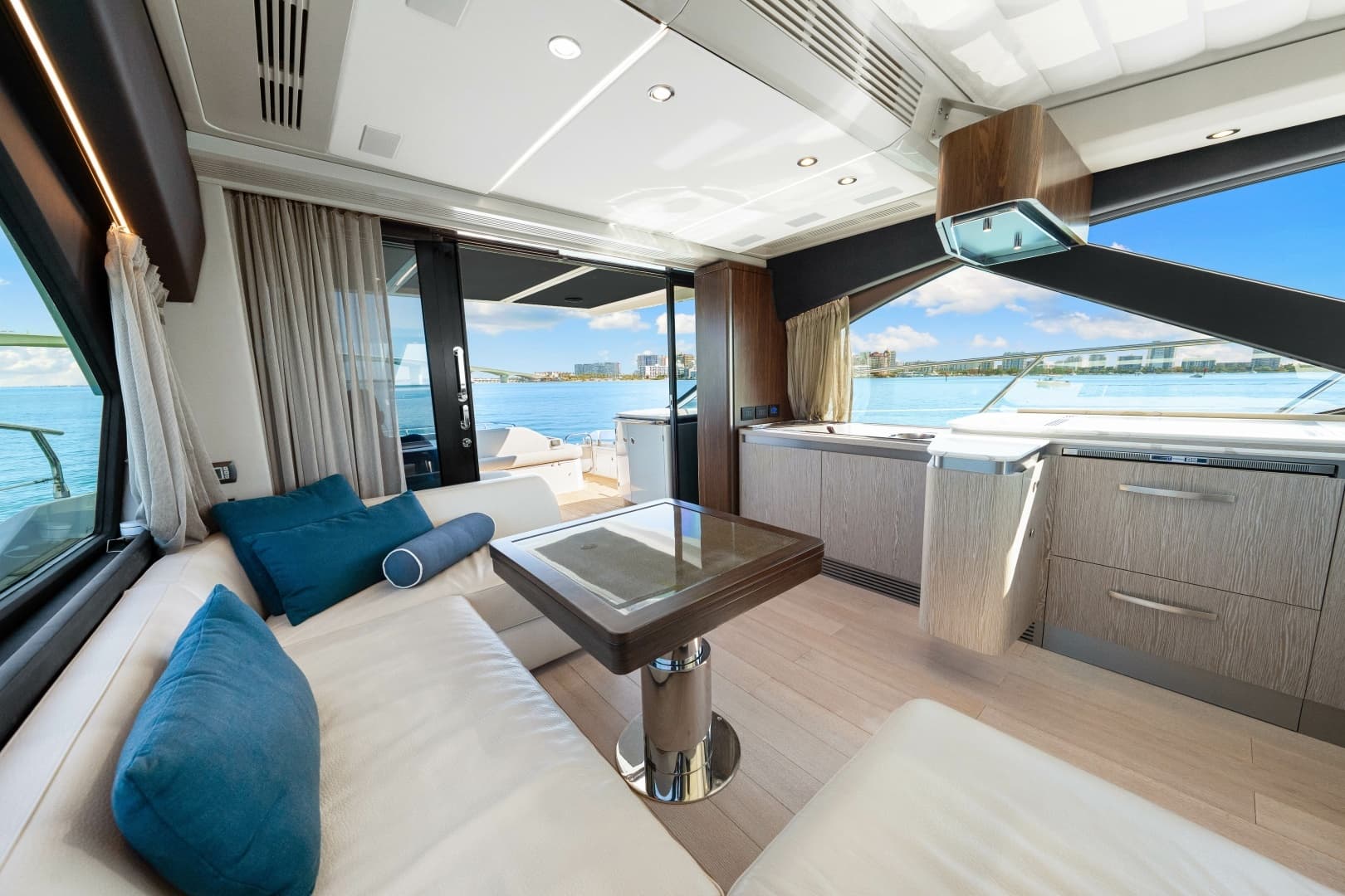2020 Azimut S6 - Image 89