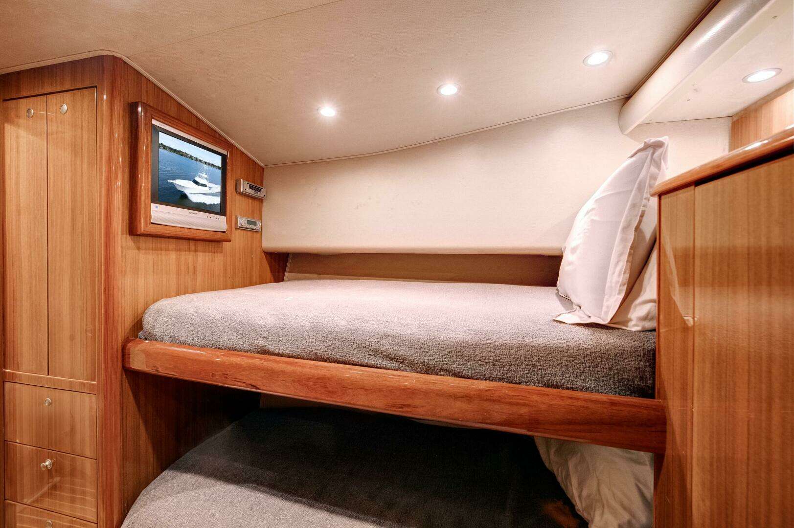 2007 Viking 68 Convertible - Image 11