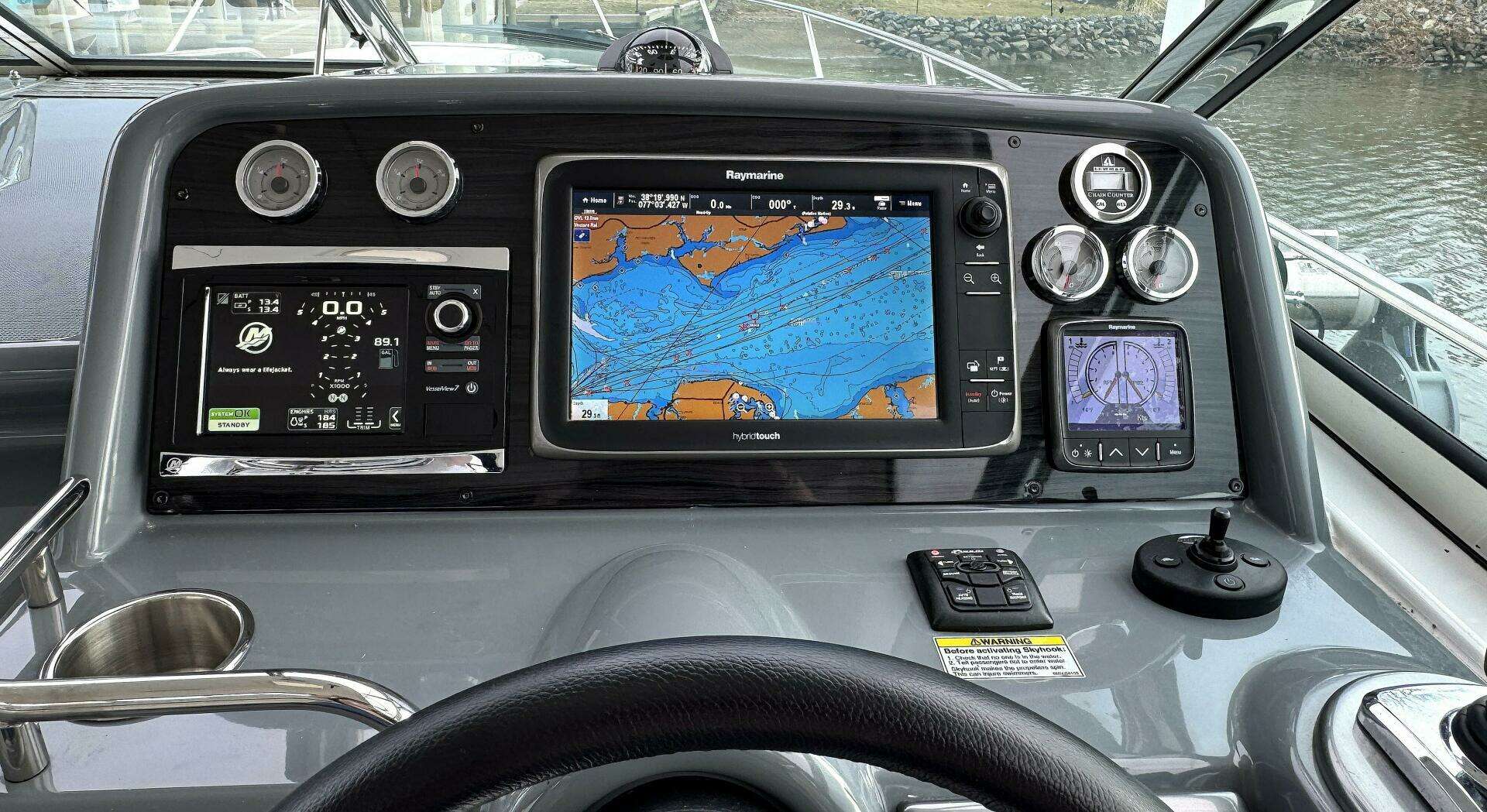 2016 Formula Performance Cruiser - Image 14