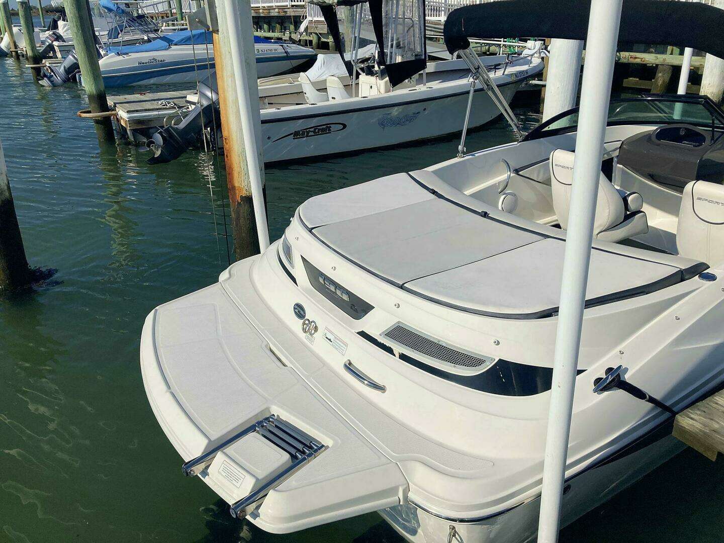 2012 Sea Ray 190 Sport - Image 6