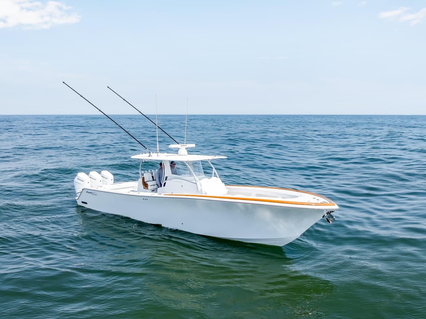 2026 Front Runner 39 Center Console - Image 7