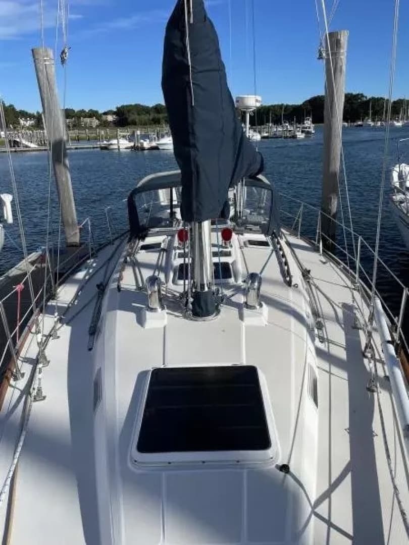 1990 Sabre 38 MK II - Image 3