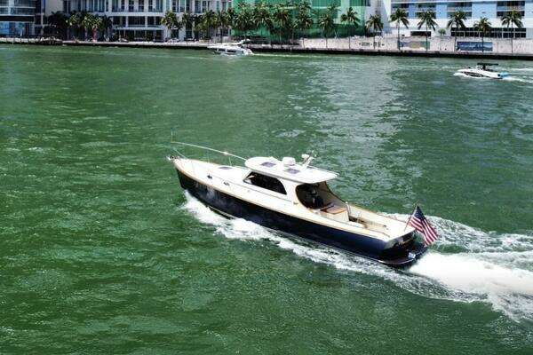 2003 Hinckley 36 Picnic Boat EP