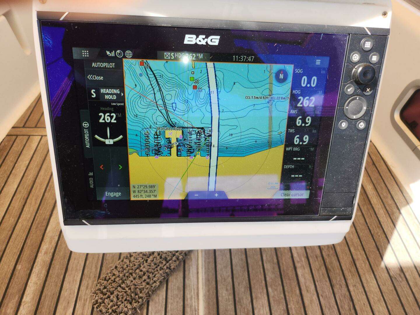 2011 Beneteau Oceanis 49 - Image 18