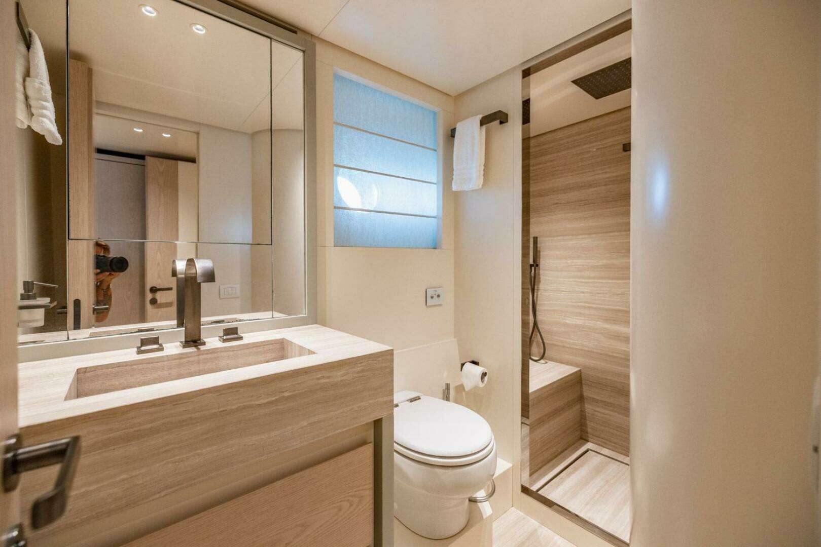 2022 Sanlorenzo SD96 - Image 30