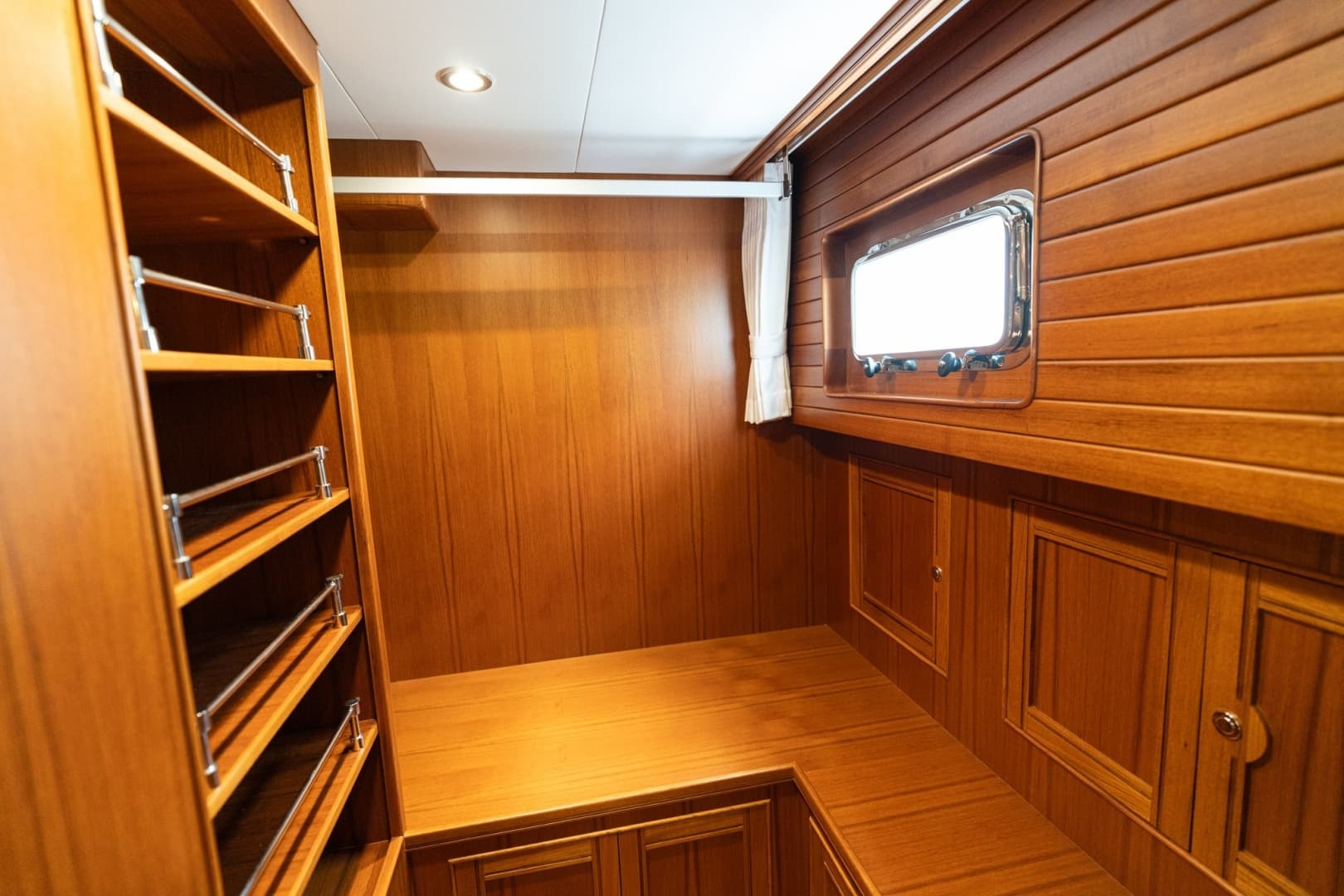 2022 Marlow Explorer 62E - Image 43