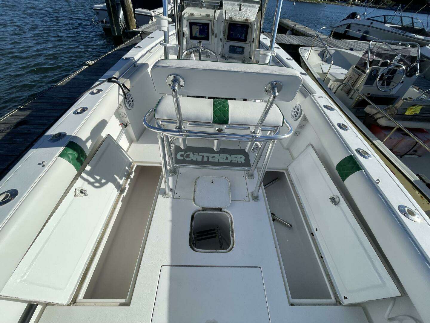 2001 Contender 23 Open - Image 5