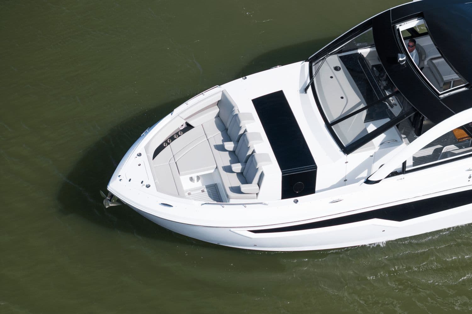 2026 Cruisers Yachts 50 GLS - 23