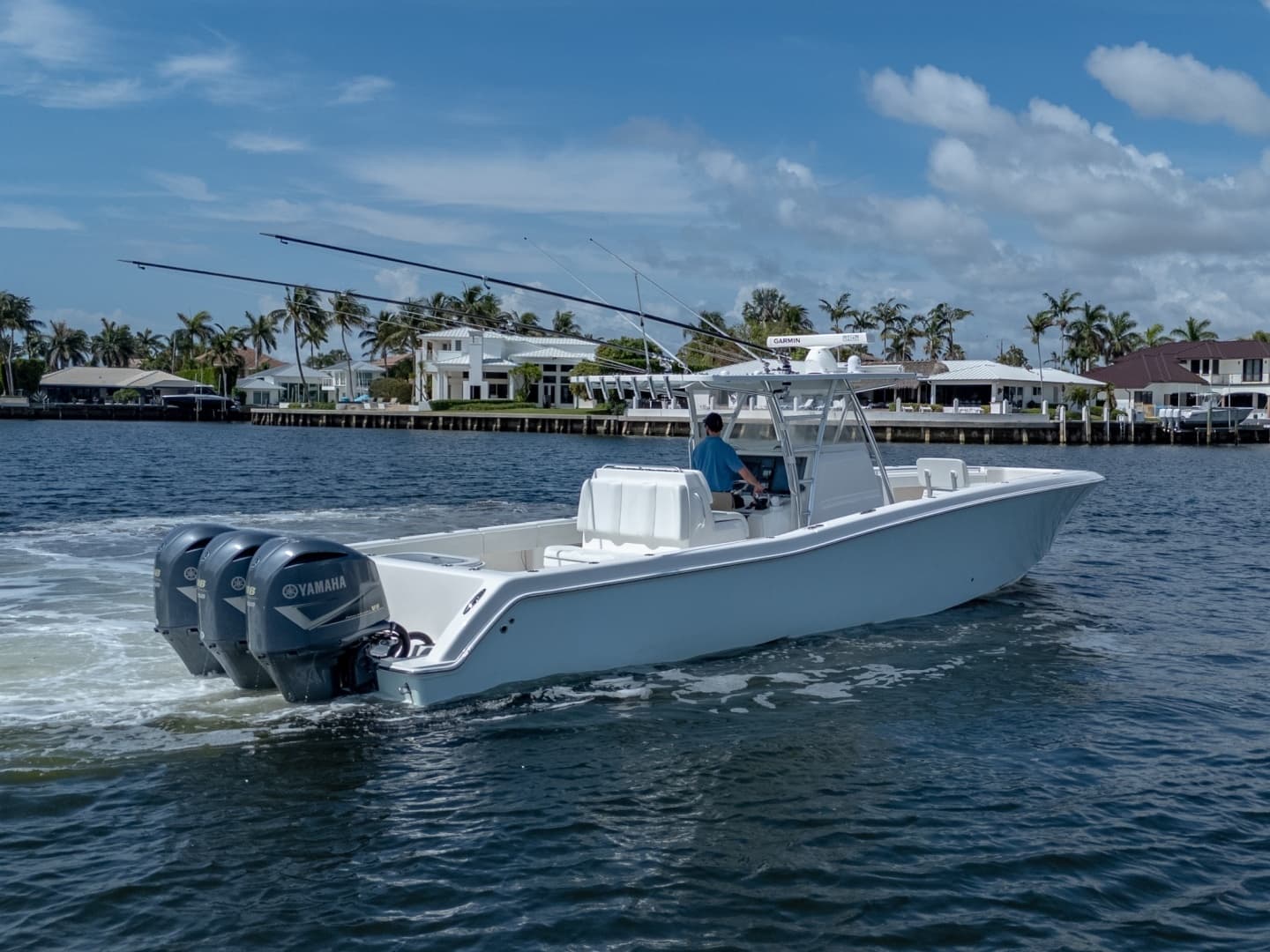 2017 Invincible 39 Open Fisherman - Image 4