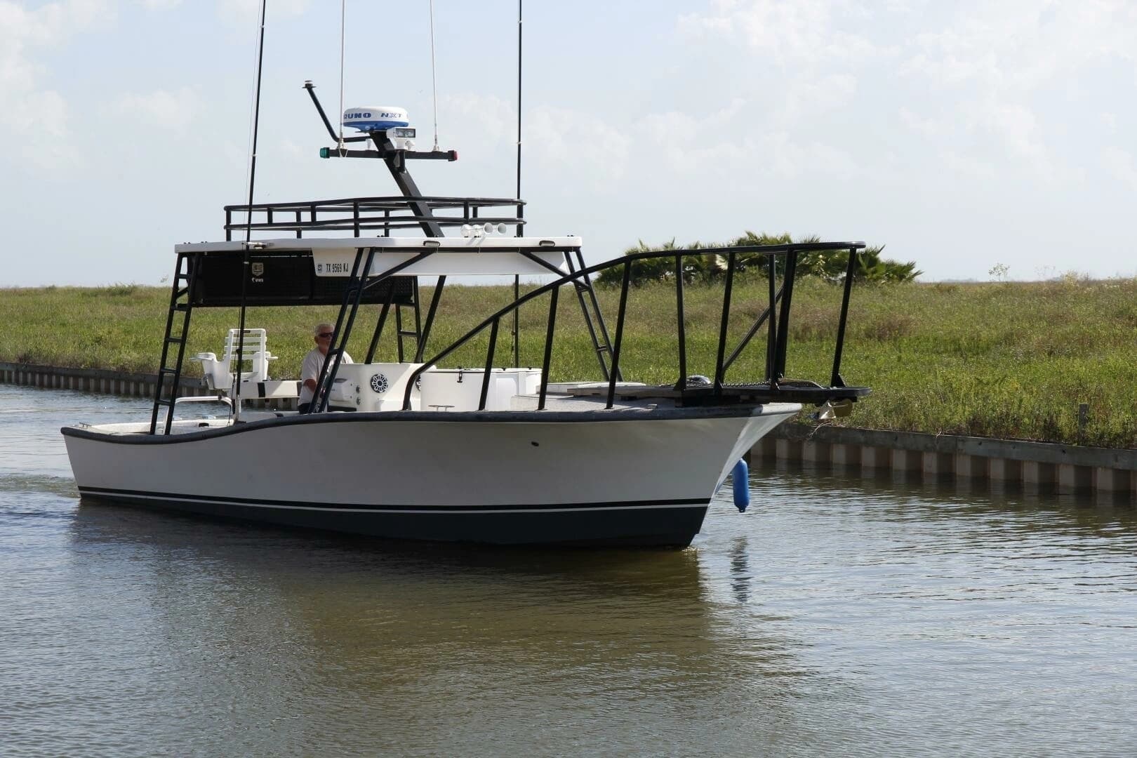 1997 Custom 31 Center Console - Image 40