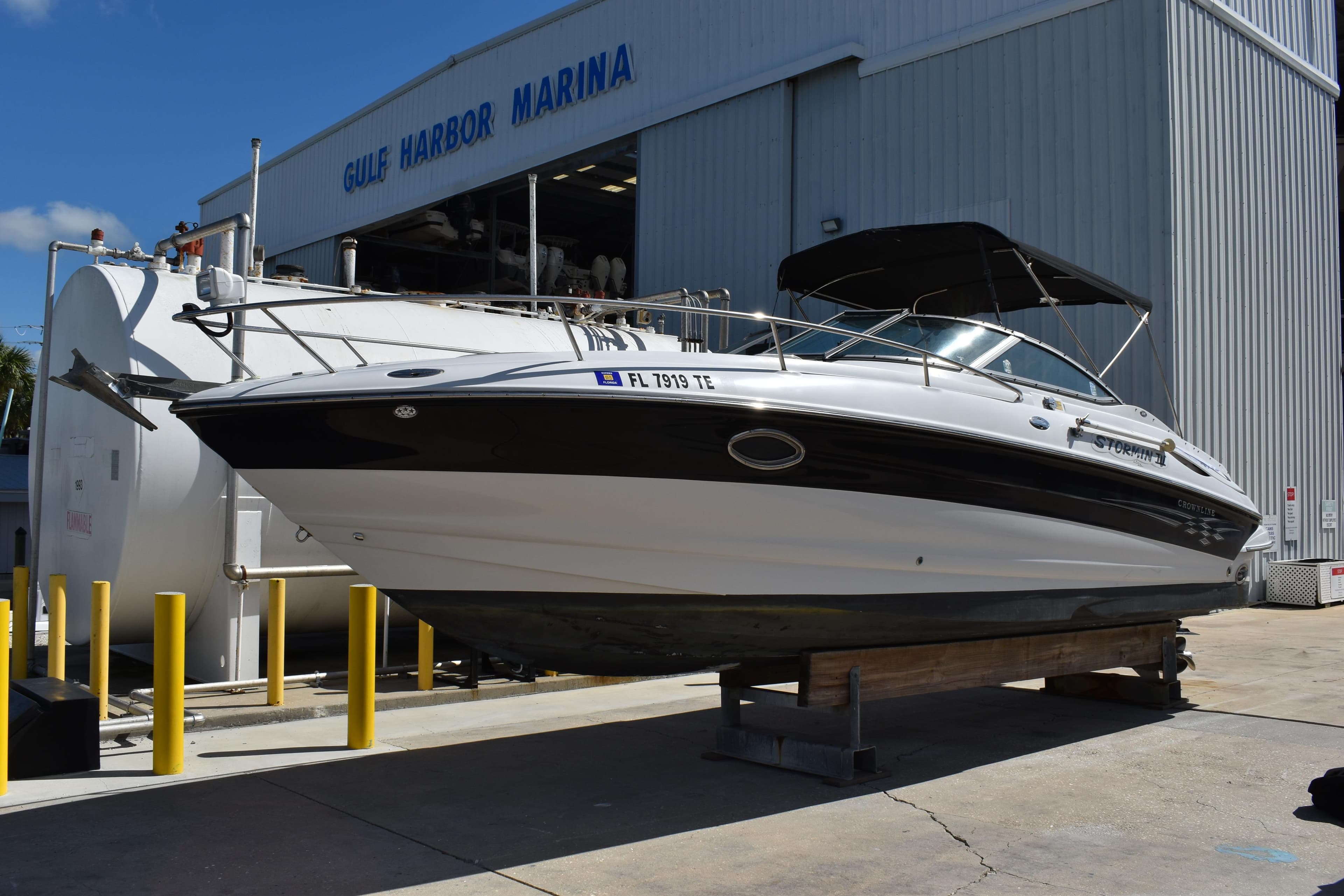 2005 Crownline 275 CCR boat at Gulf Harbor Marina.