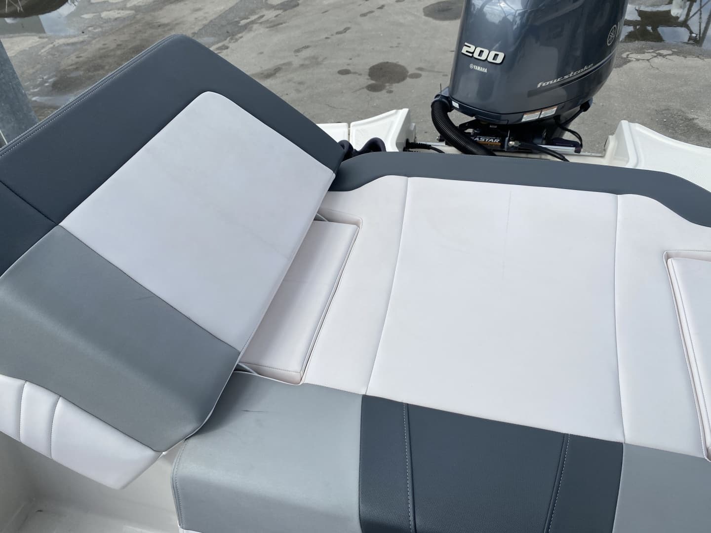 2019 Chaparral 21 H2O Sport - Image 16