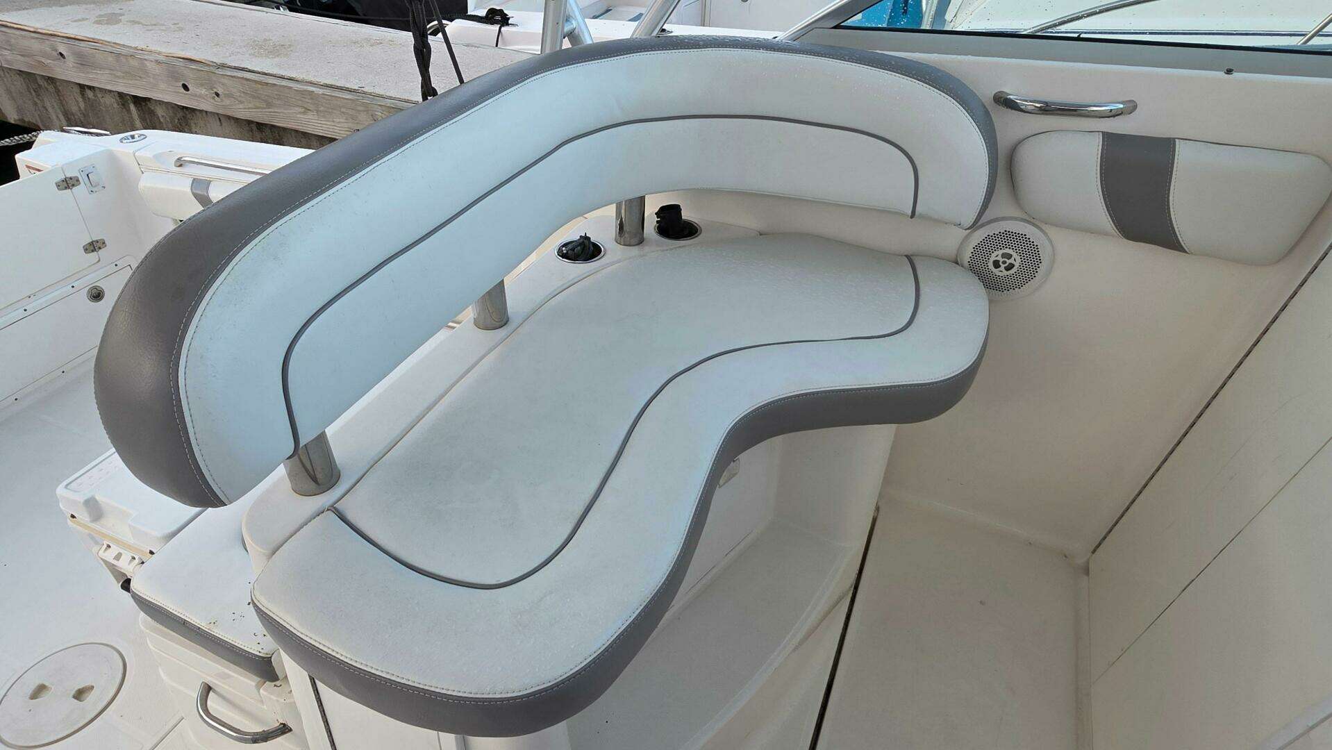 2004 Wellcraft 290 Coastal - Image 14
