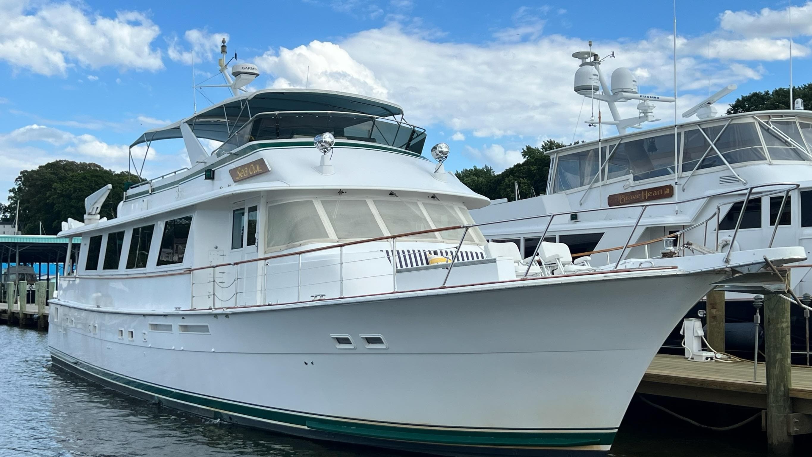 1987 Hatteras 72 Motor Yacht