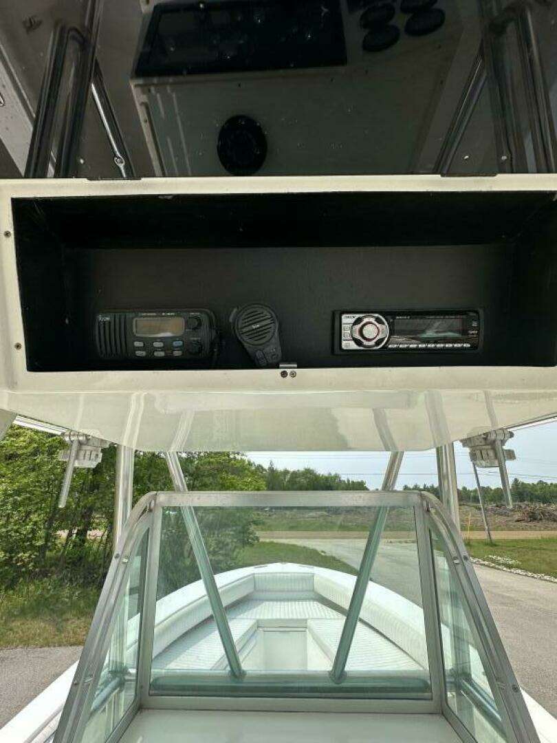 2000 Regulator 26 - Image 9