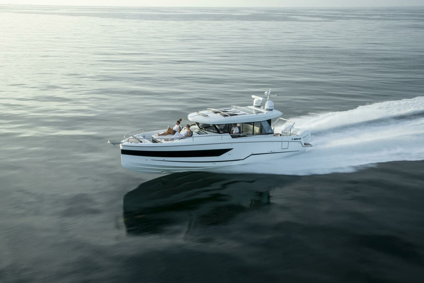 2025 Wellcraft 38 Explorer - Image 16
