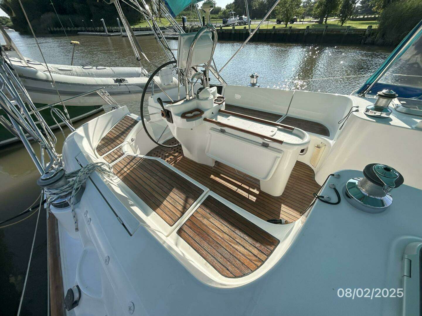 1997 Beneteau 461 - Image 23