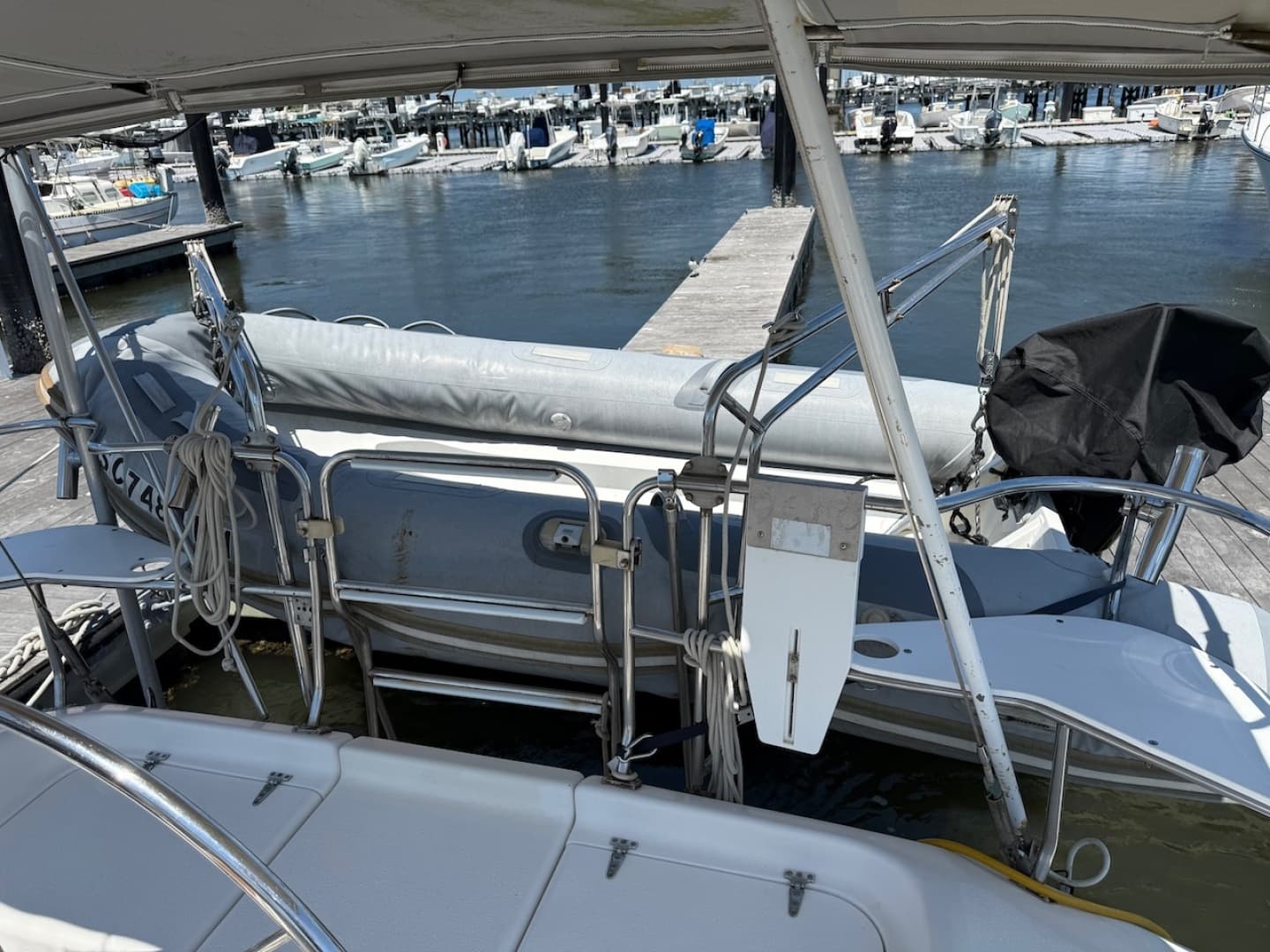 1998 Catalina 380 - Image 17