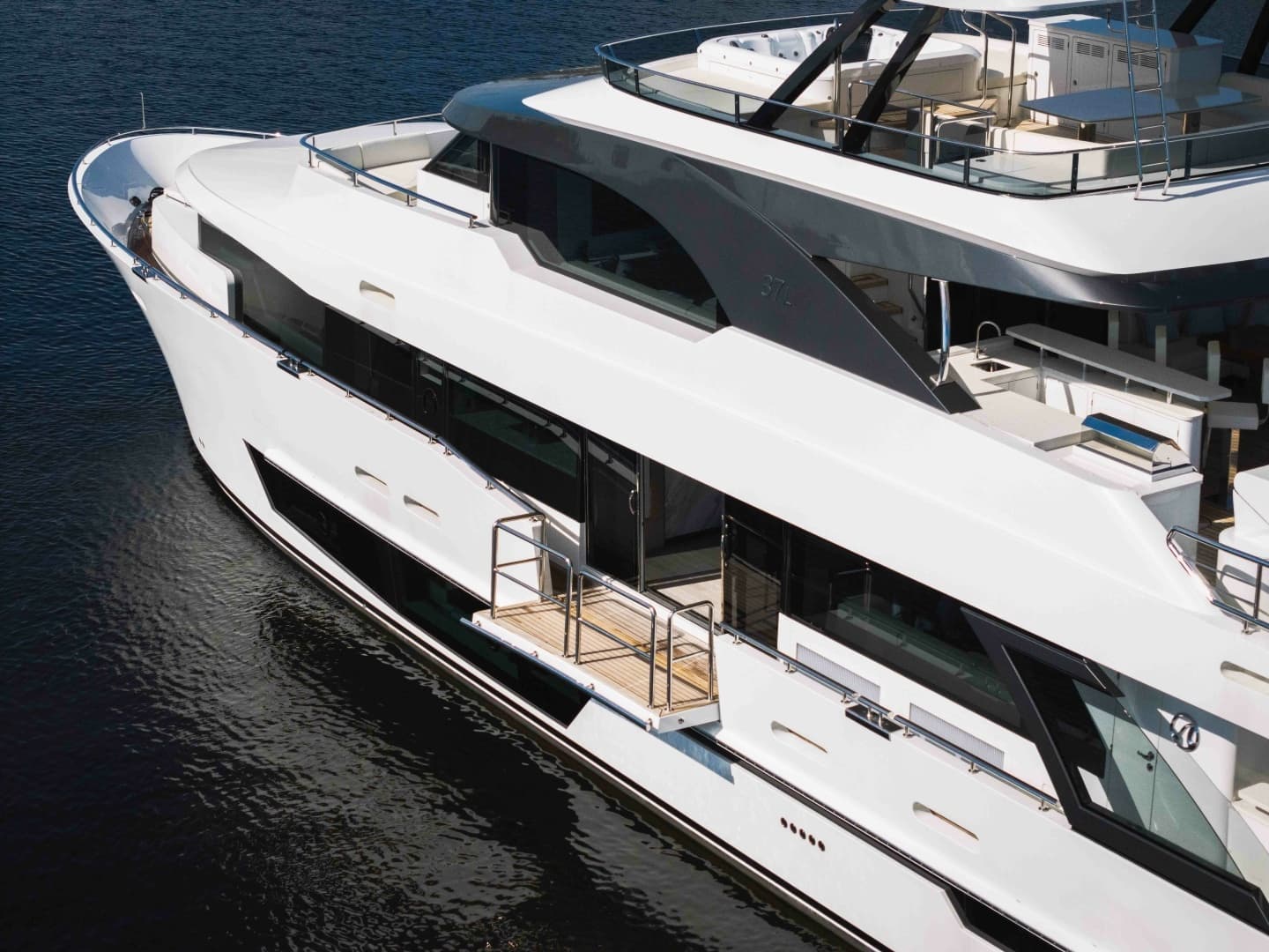 2026 Ocean Alexander 37L - Image 5