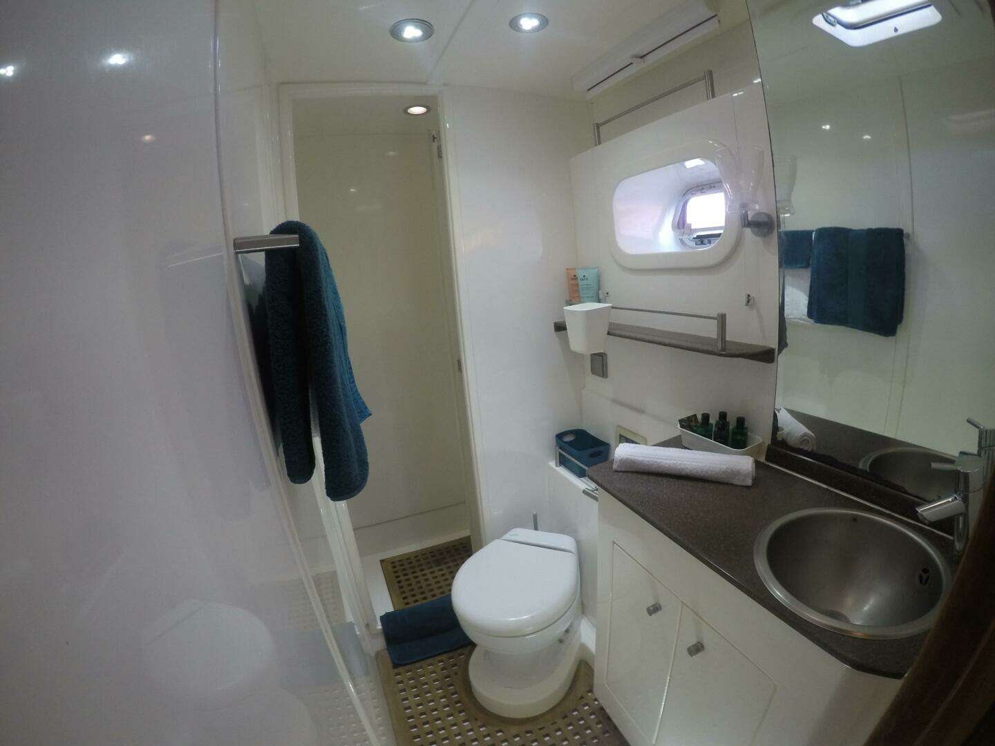 2008 Sunreef 62 - Image 59