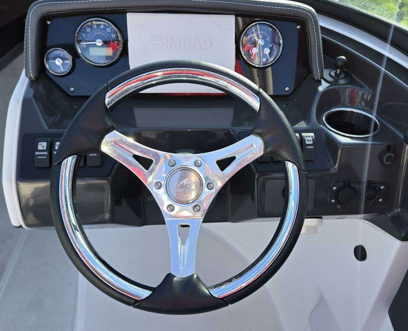 2023 Monterey M225 - Image 10
