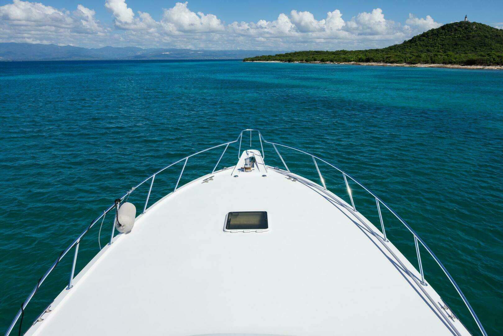 2005 Hatteras 50 Convertible - Image 50