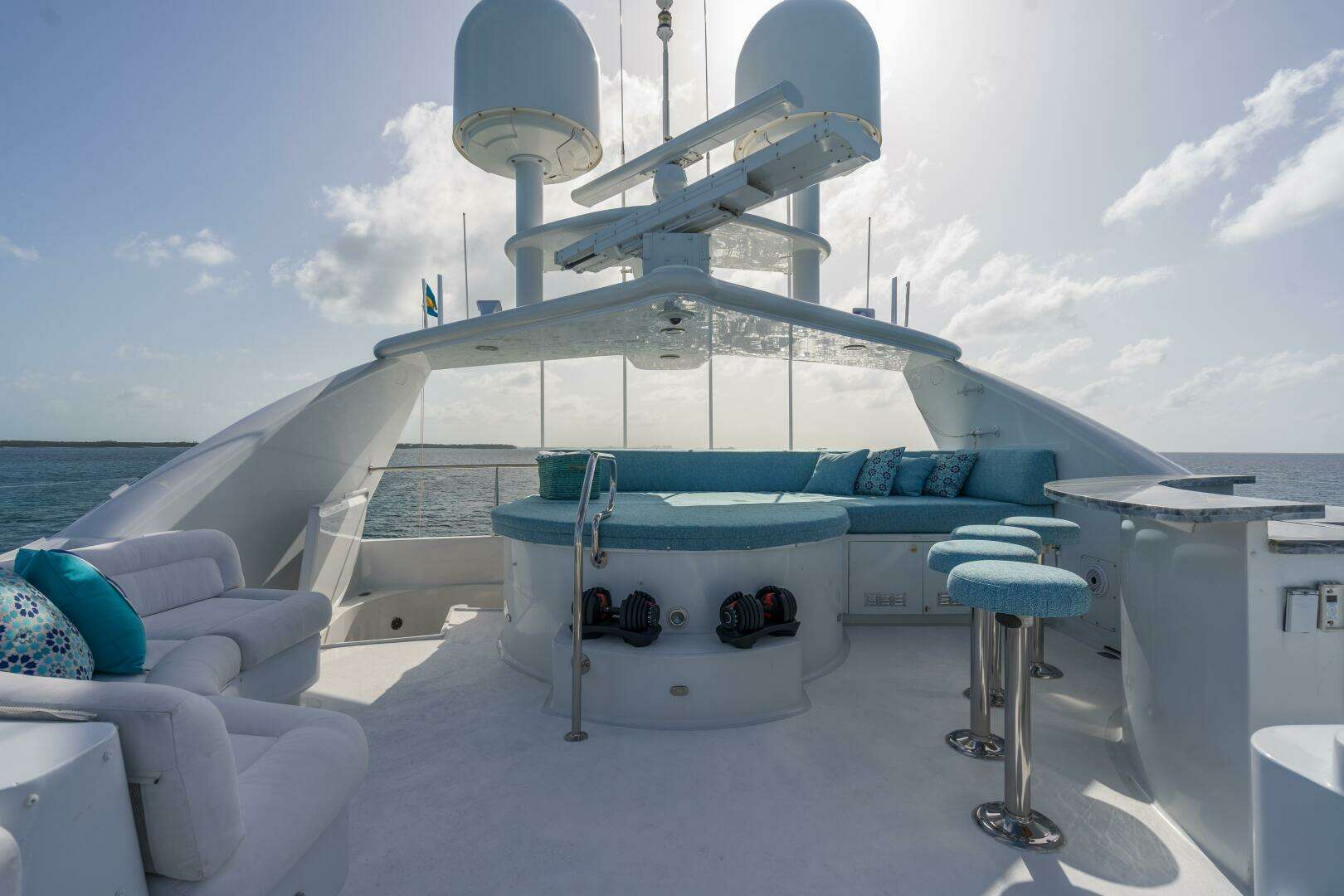 2001 Westship Skylounge - Image 49