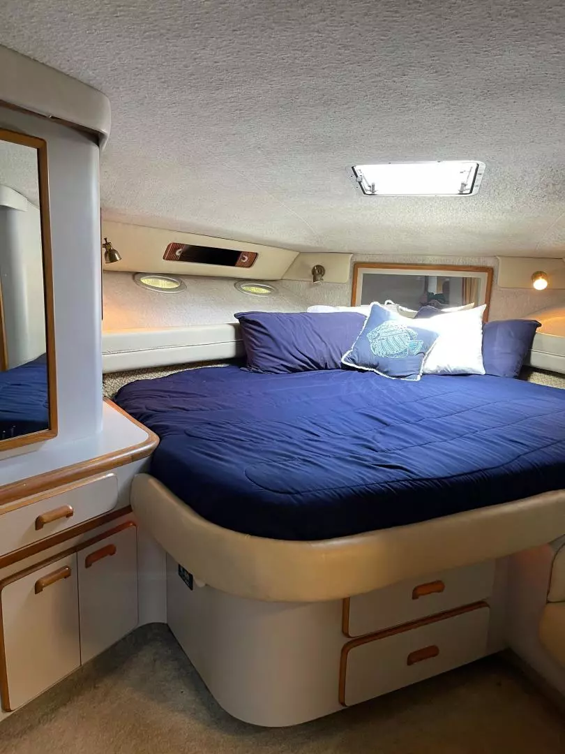 1991 Sea Ray 500 Sundancer - Image 10