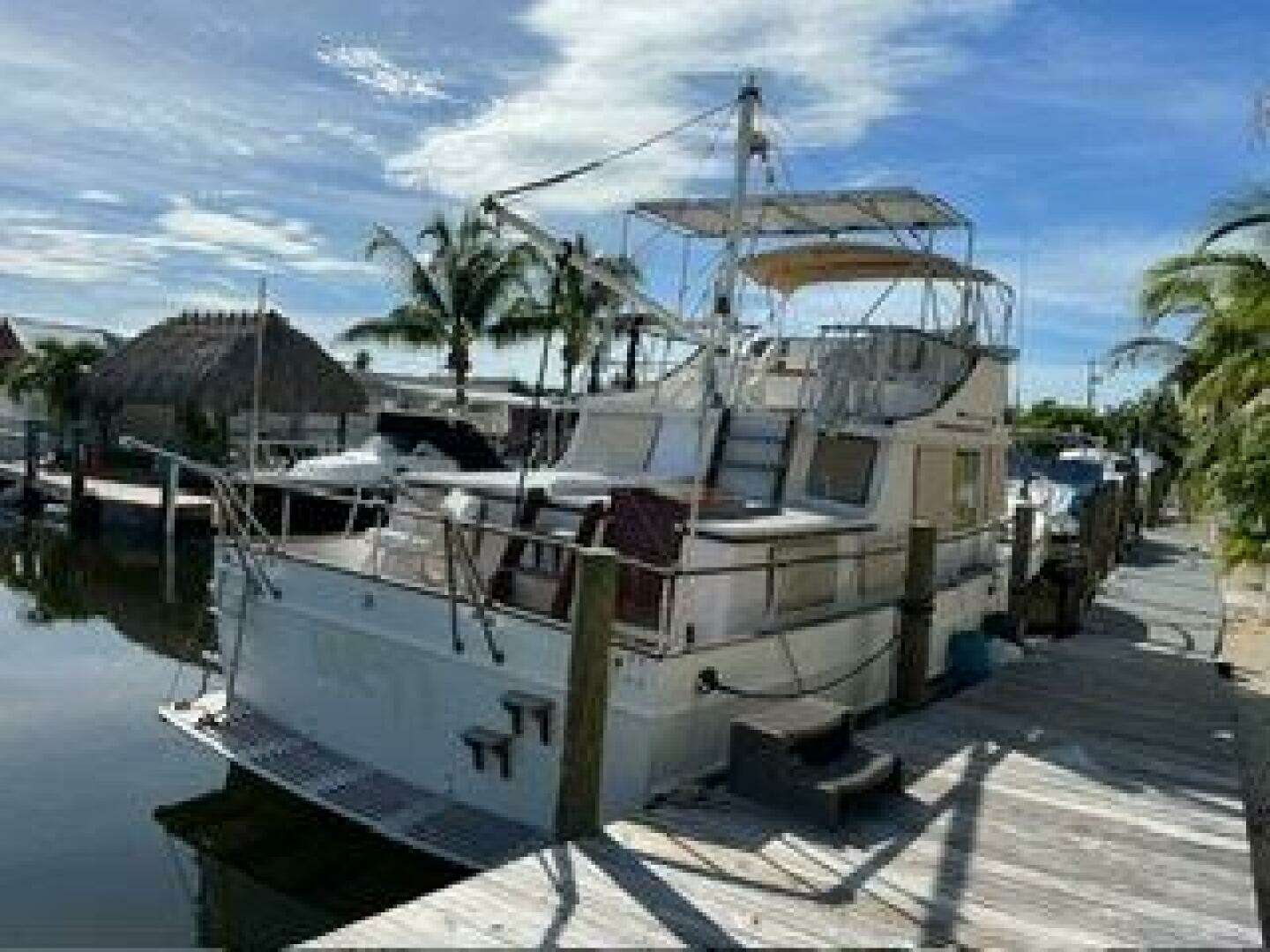 1977 Marine Trader 40 Double Cabin - Image 9