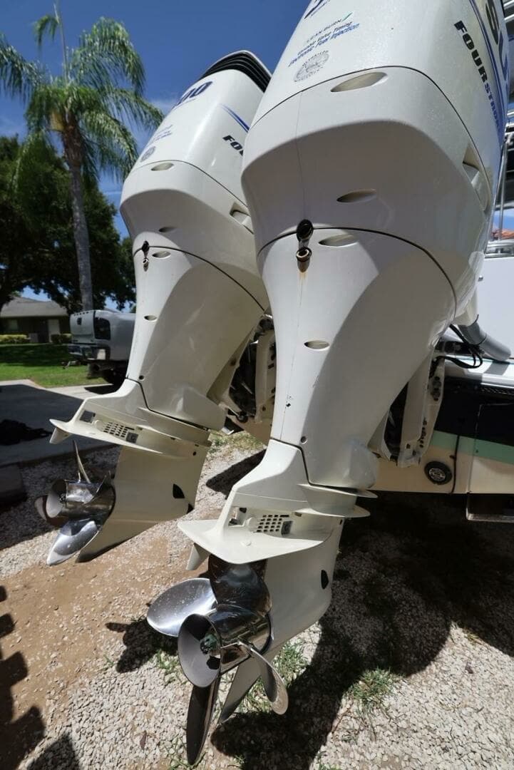 2001 Contender 27 Open - Image 4