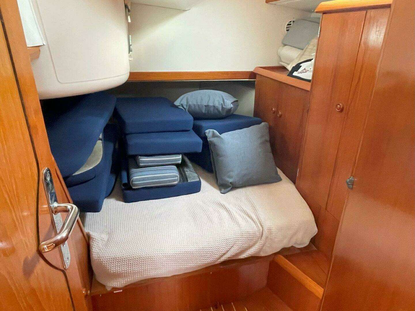 1998 Jeanneau 45.2 - Image 51