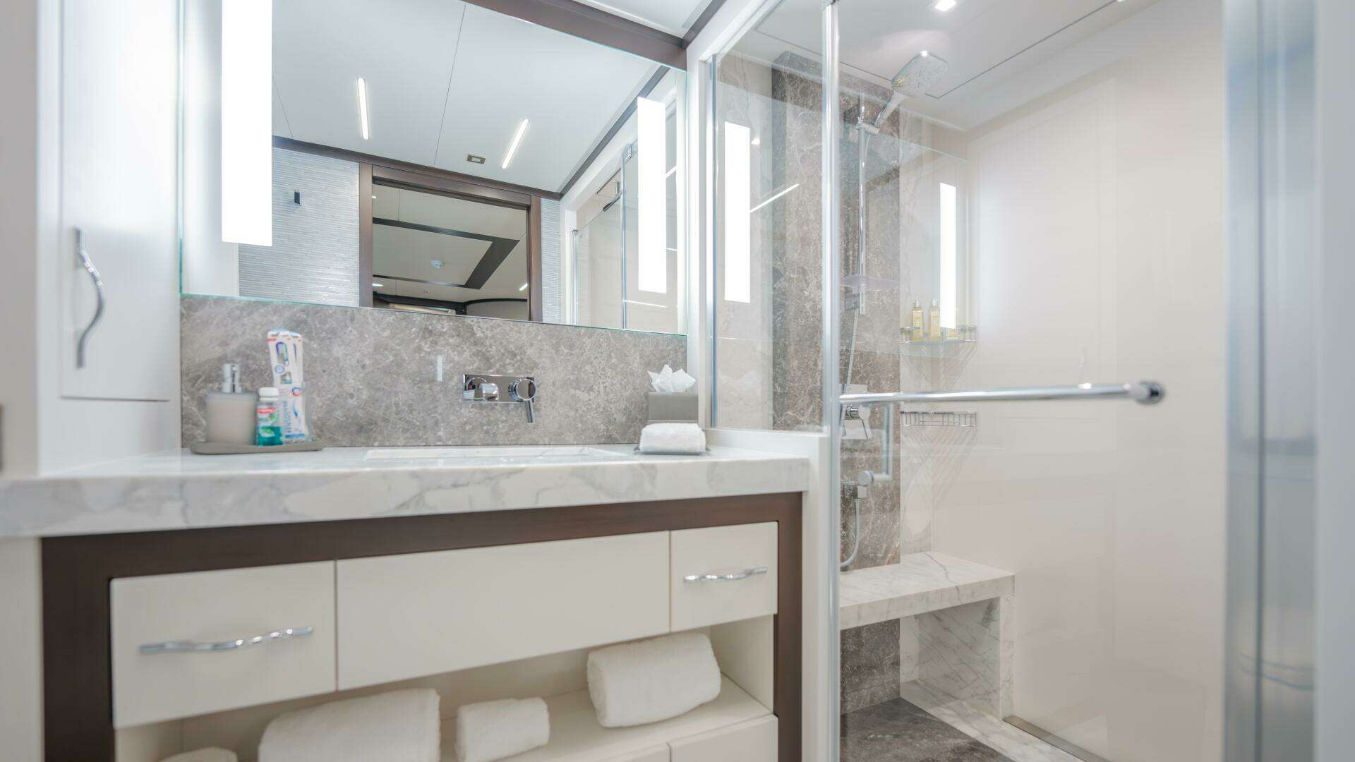 2024 Hargrave E Series Superyachts Division - Image 32