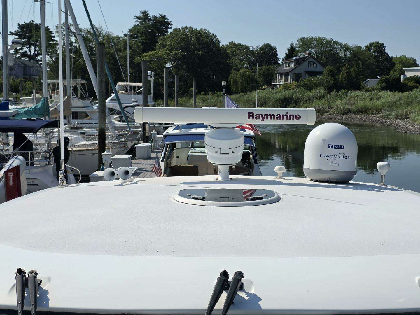 2007 Tiara Yachts 3900 Sovran - Image 18