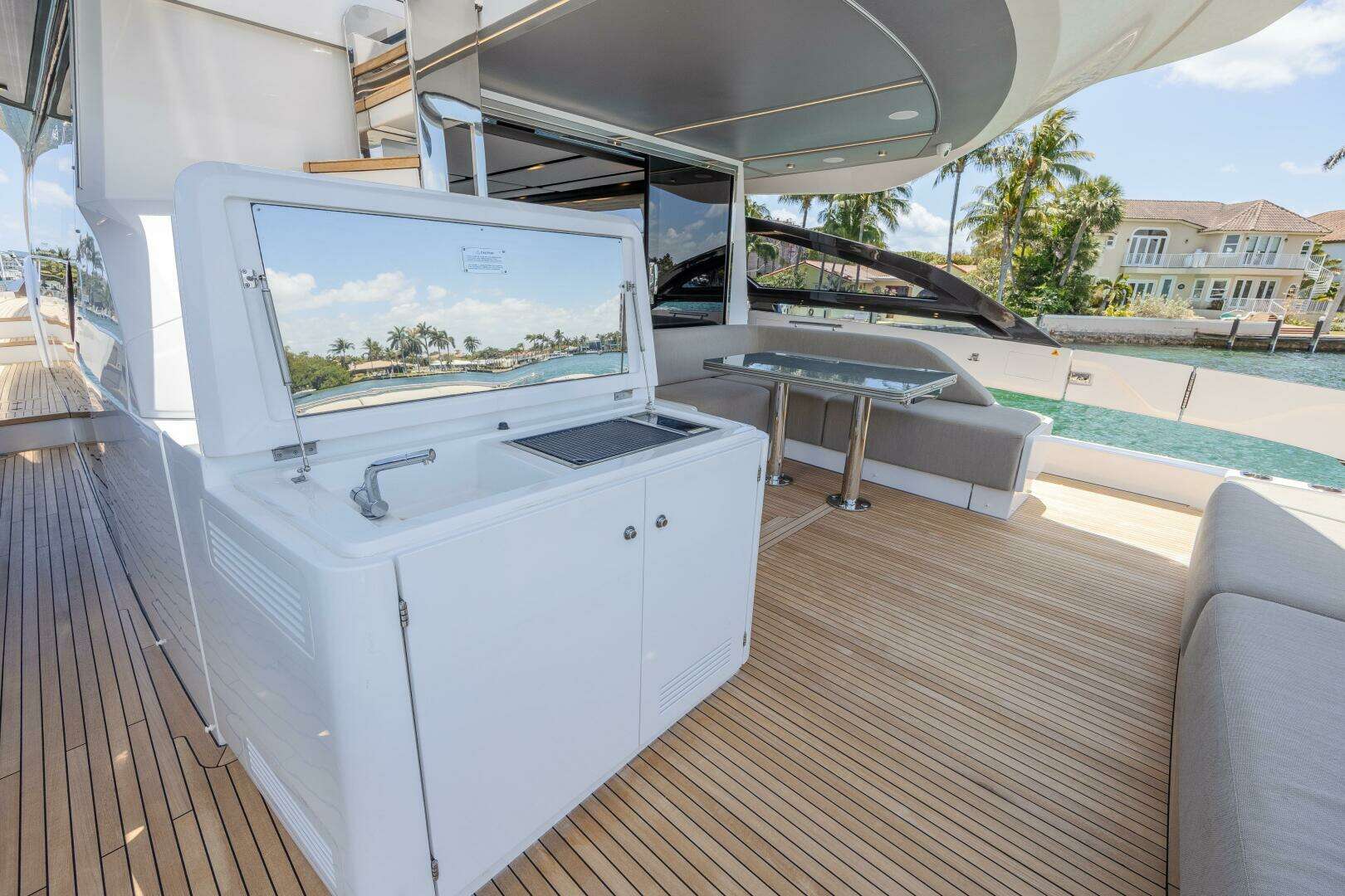 2023 Azimut S8 - Image 13