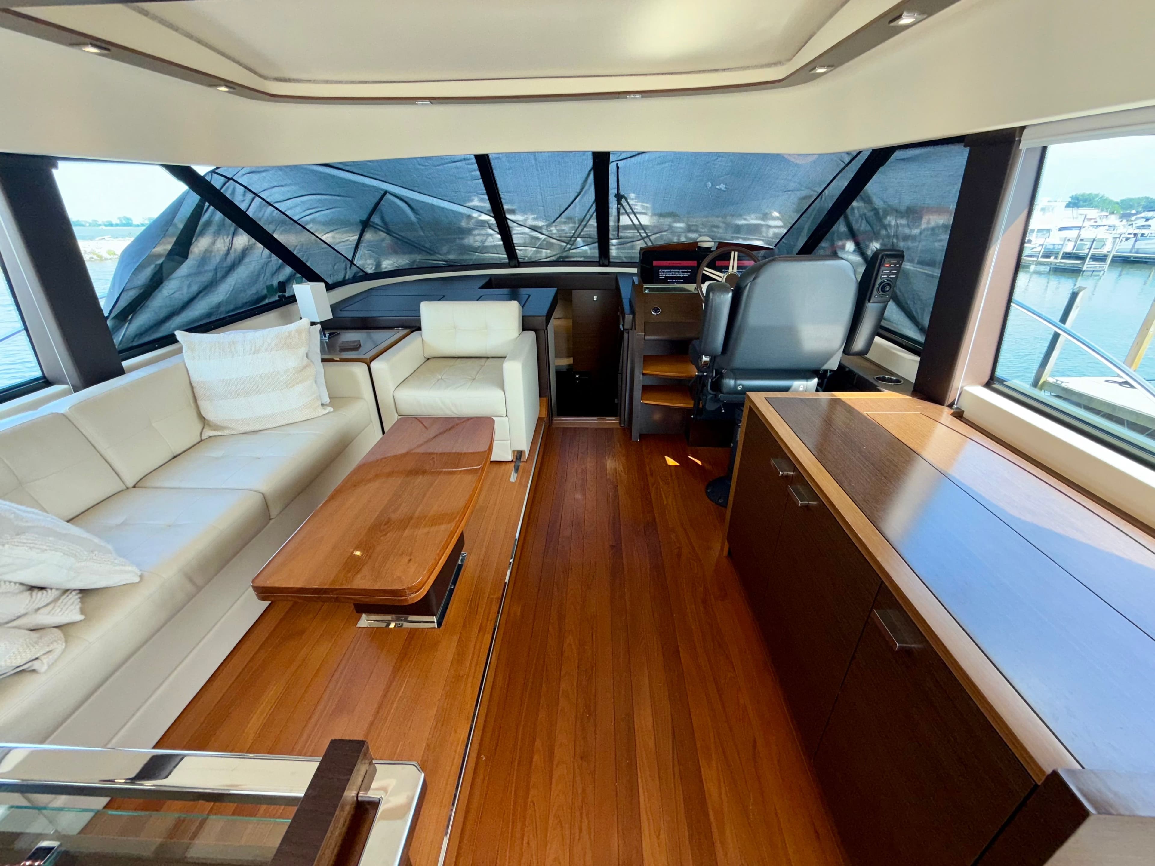 2014 Tiara Yachts 50 Coupe - 20