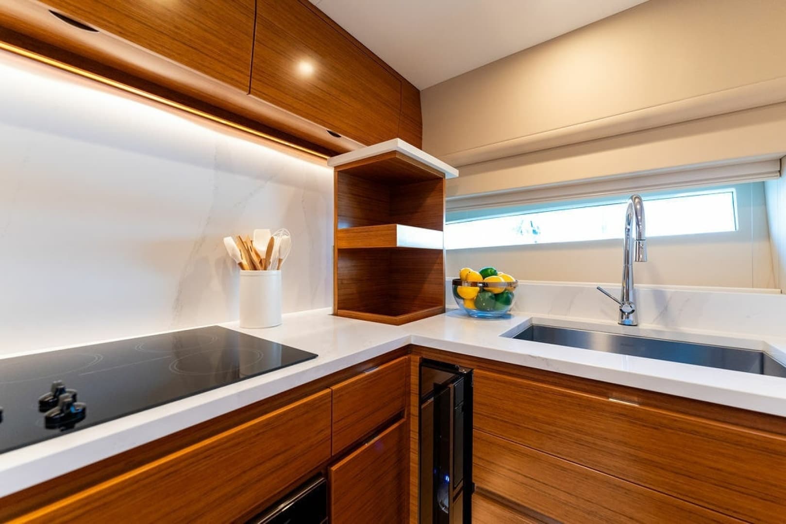 2027 Bertram 50 Sport - Image 22