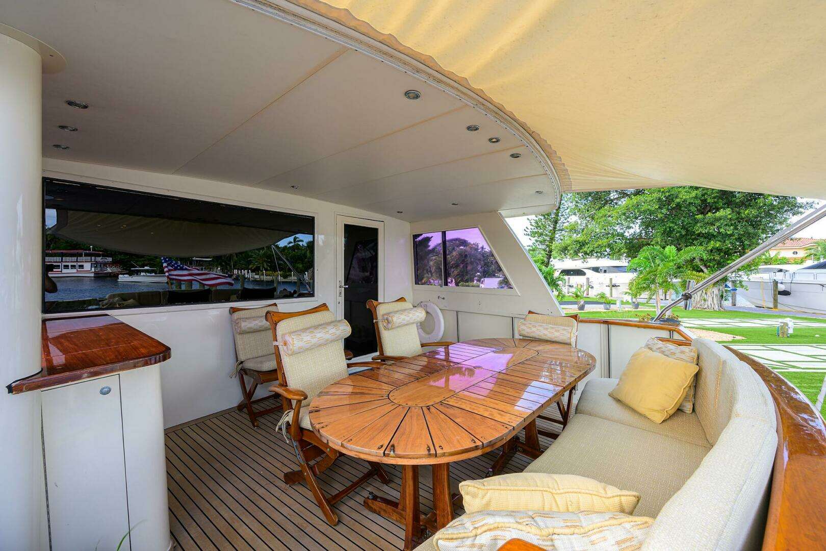 1991 Hatteras 78 Cockpit Motor Yacht - Image 53